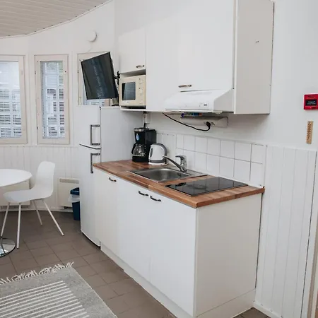 Nyaraló Nuorisokeskus Elba *